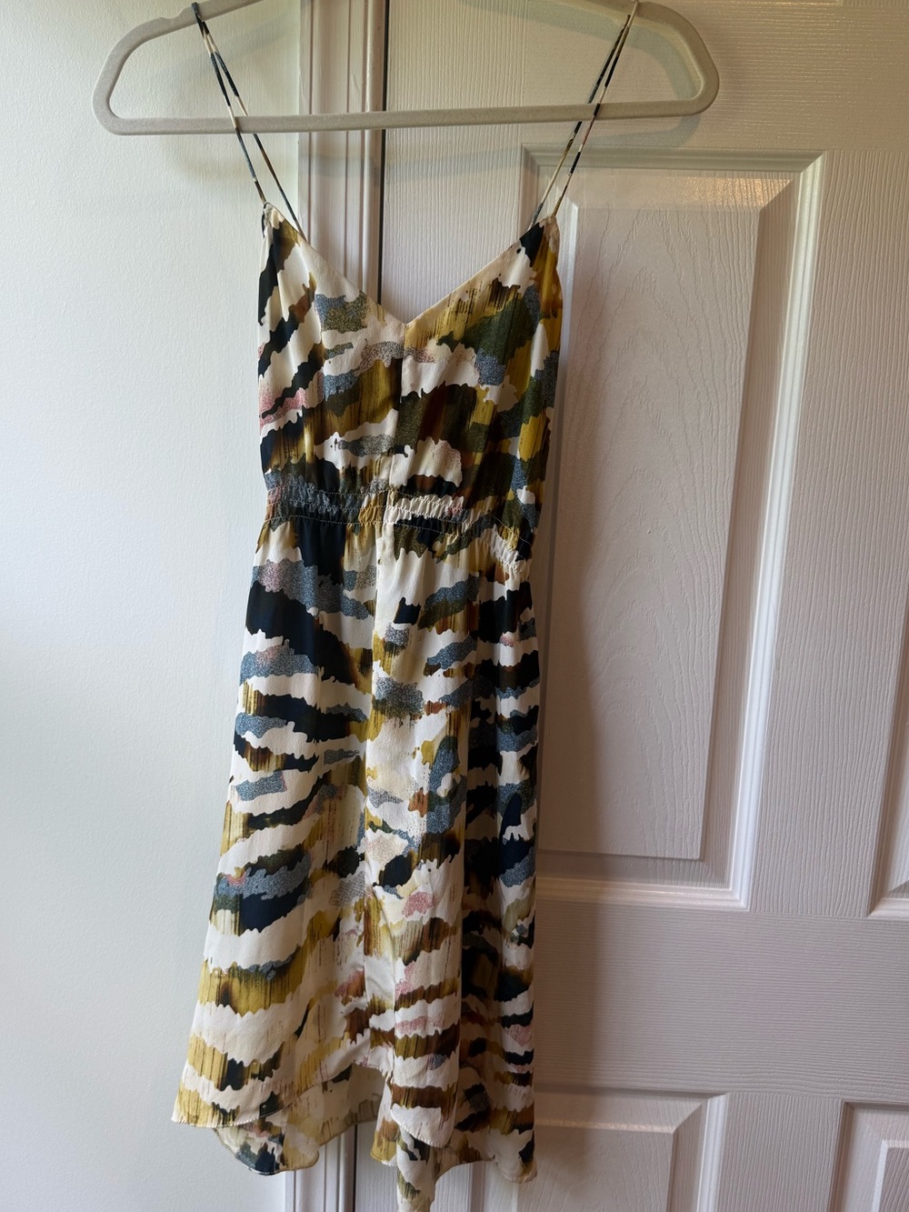 Geren Ford m ulticoloured 100% silk dress. Elastic waist band. Size XS